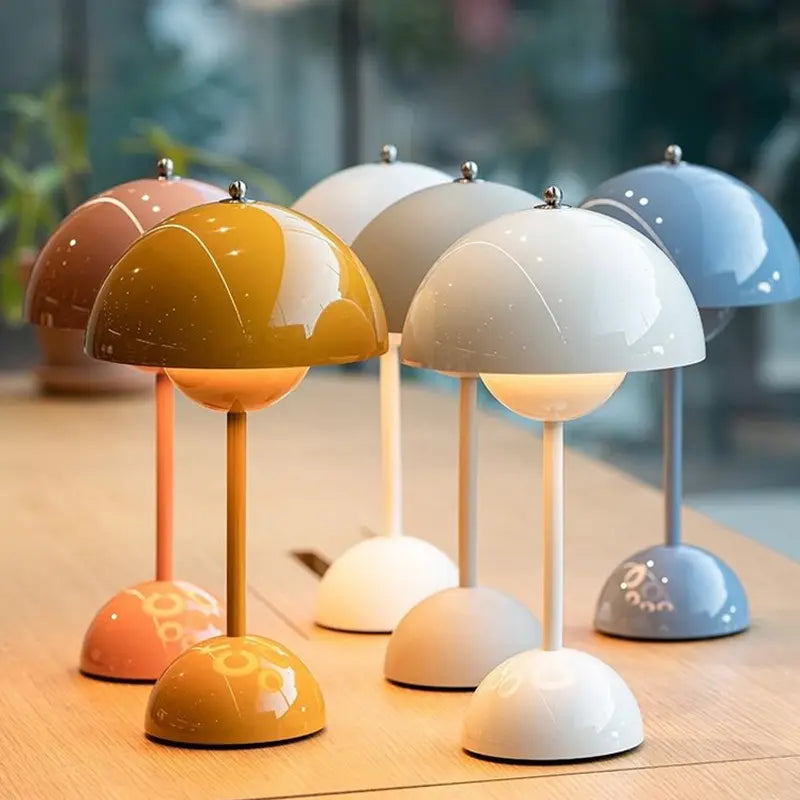 Charming Acrylic Cordless Table Lamp 2