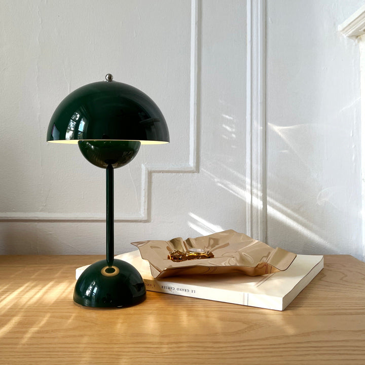 Charming Acrylic Cordless Table Lamp 5