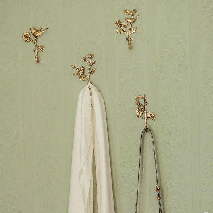 Charming Metal Bird Hook 1