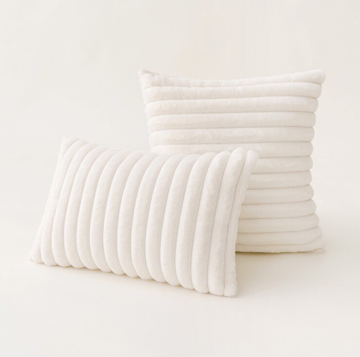 Chic Faux Fur Pillow Cover 0