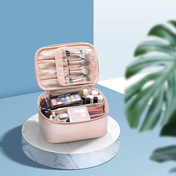 Chic Waterproof Travel Makeup Organizer 8