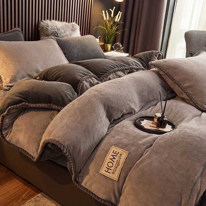 Cozy Velvet Duvet Cover 2