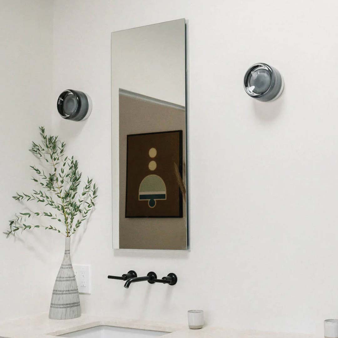 Elegant Acrylic Wall Sconce 8