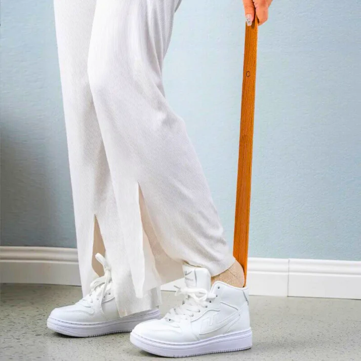 Elegant Beech Wood Long Shoe Horn 3