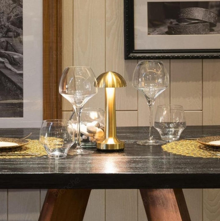 Elegant Cordless Table Lamp 2