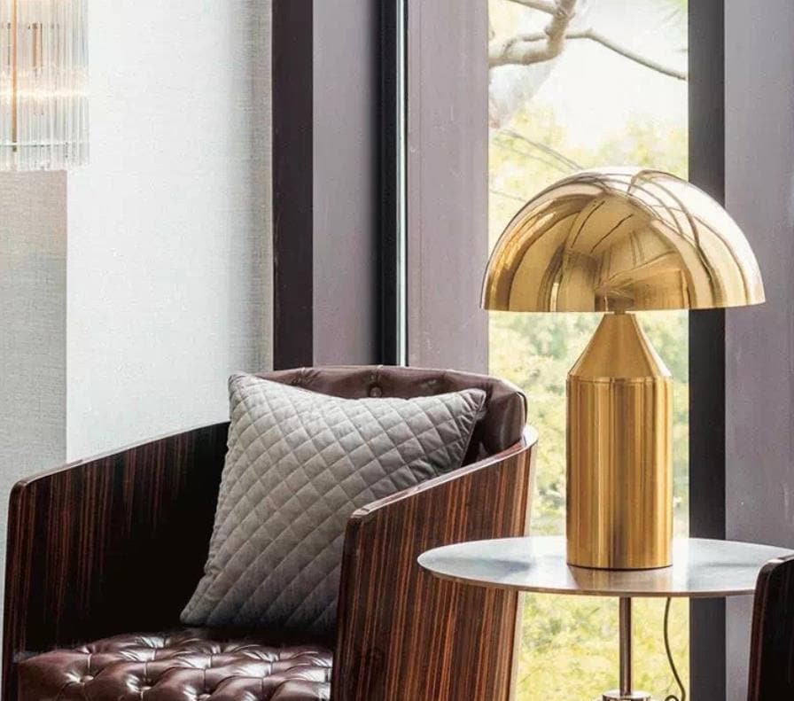 Elegant Metal Table Lamp 5