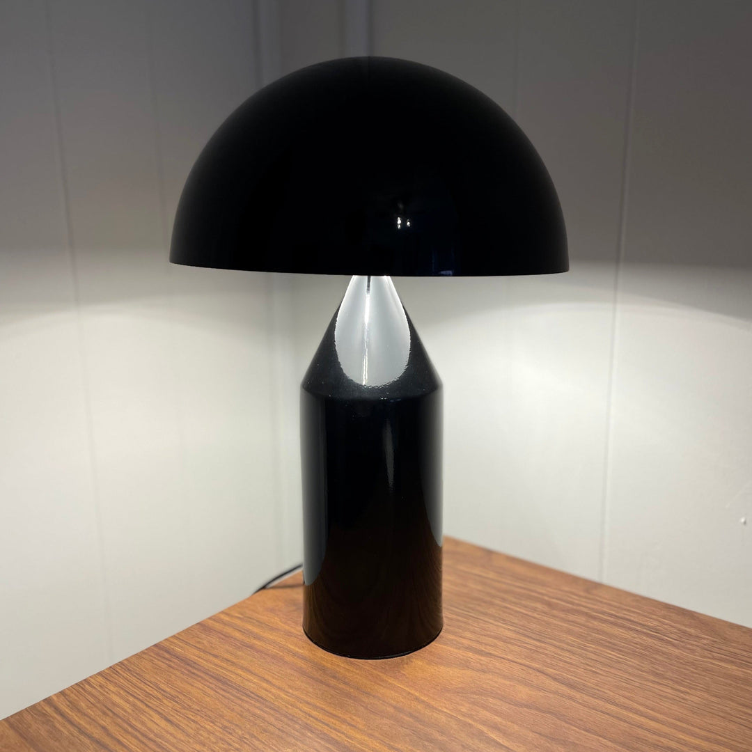 Elegant Metal Table Lamp 6