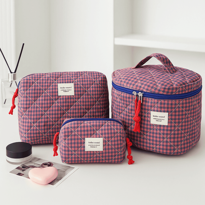 Elegant Quilted Makeup Organizer 0