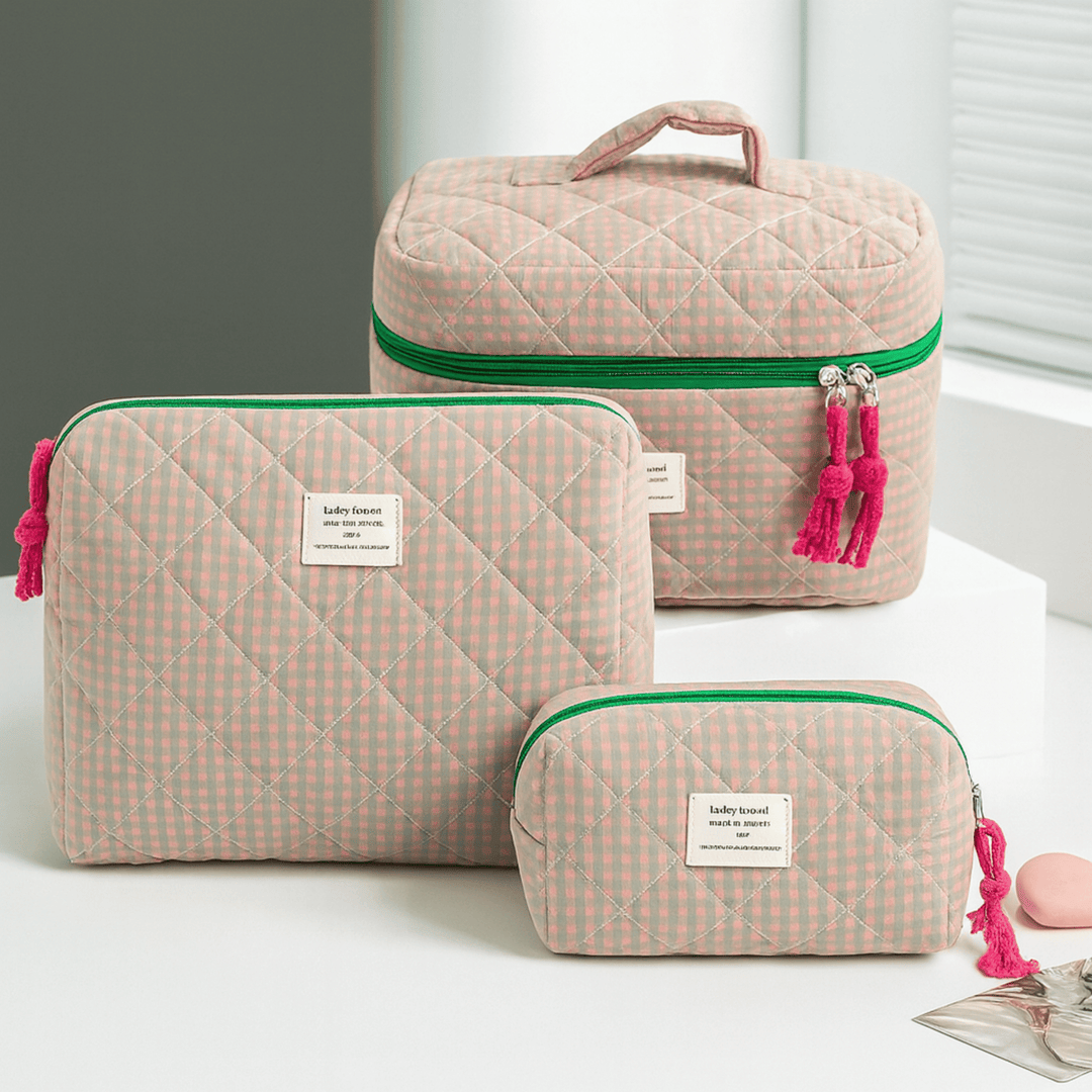 Elegant Quilted Makeup Organizer 2