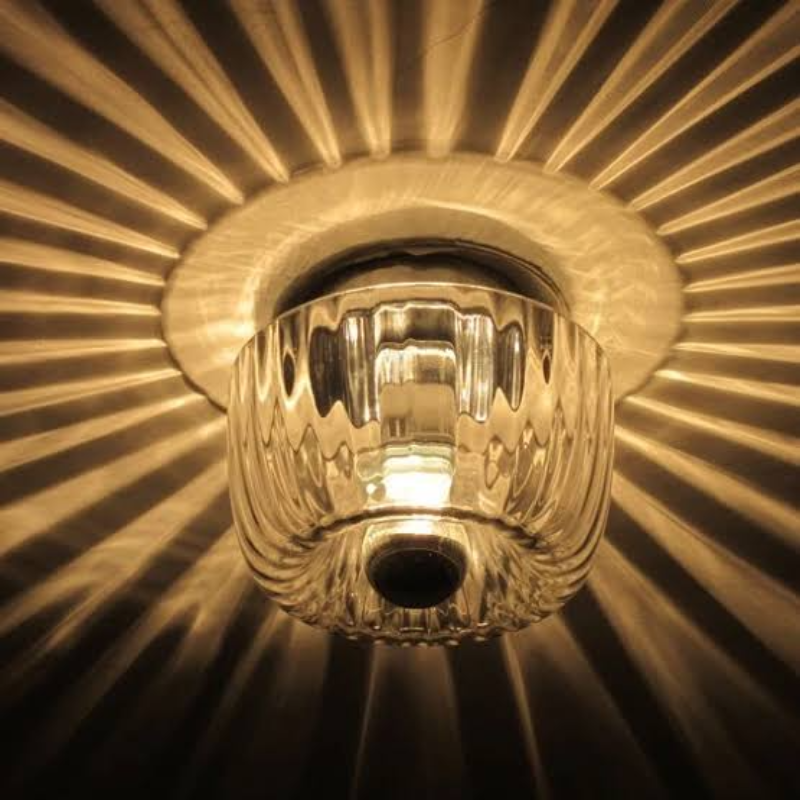 Elegant Rippled Glass Ceiling Light 0