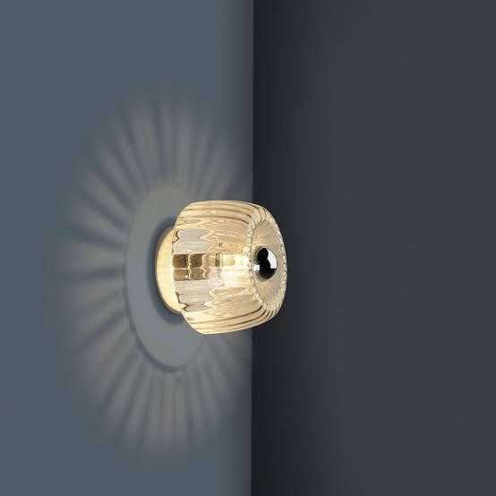 Elegant Rippled Glass Ceiling Light 3