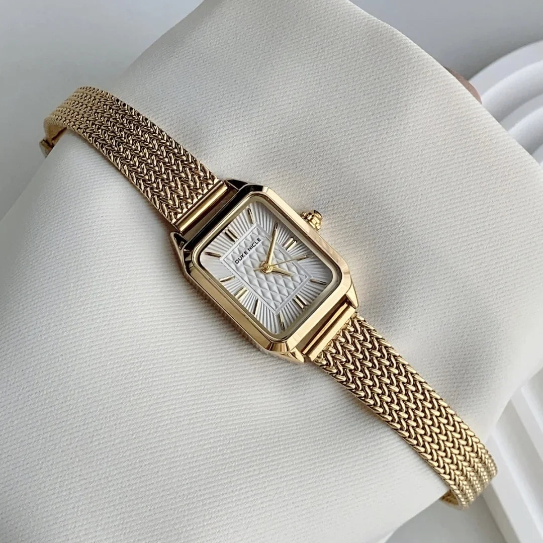 Elegant Stainless Steel Watch 2