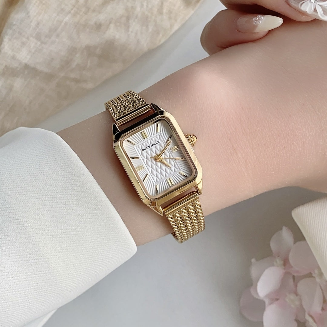 Elegant Stainless Steel Watch 3