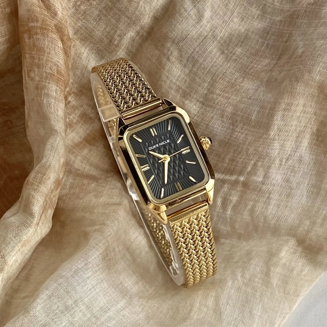 Elegant Stainless Steel Watch 4
