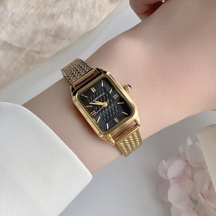 Elegant Stainless Steel Watch 6