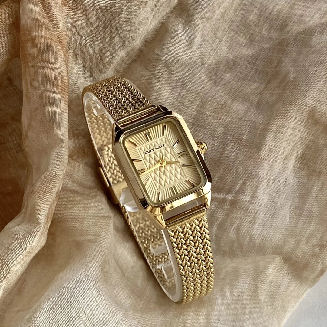 Elegant Stainless Steel Watch 7