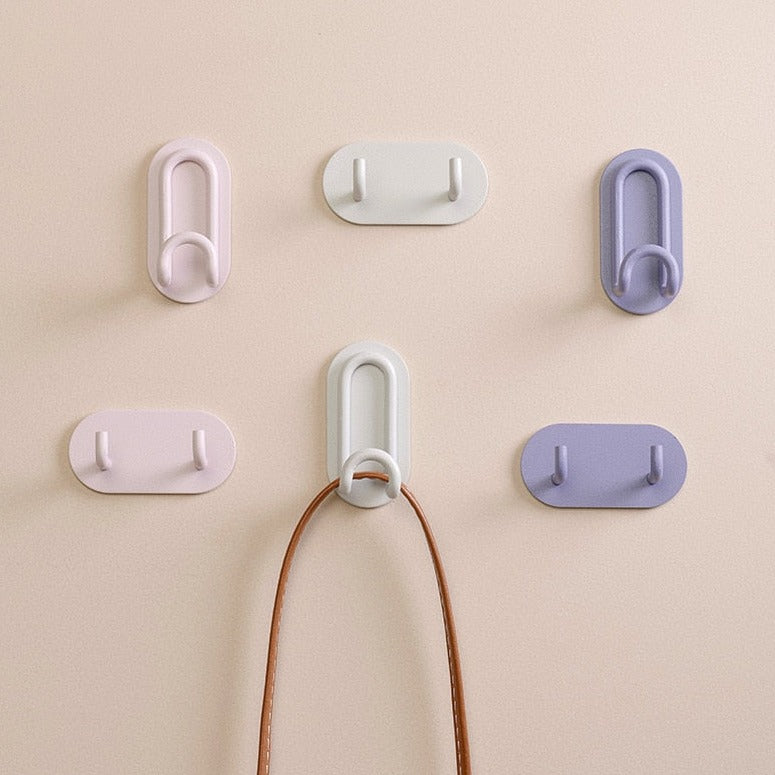 Elegant Wrought Iron Wall Hook 2