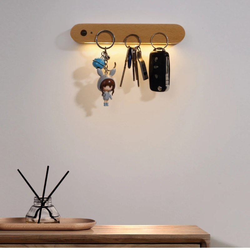 Minimal Wooden Key Holder for Wall 1