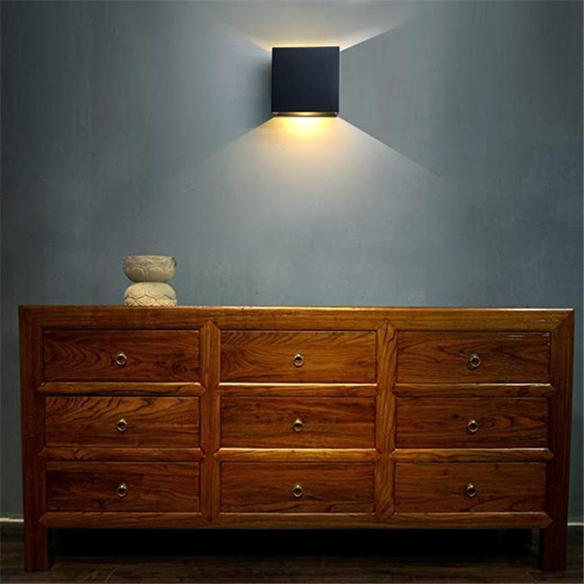 Sculptural Aluminum Wall Light 5