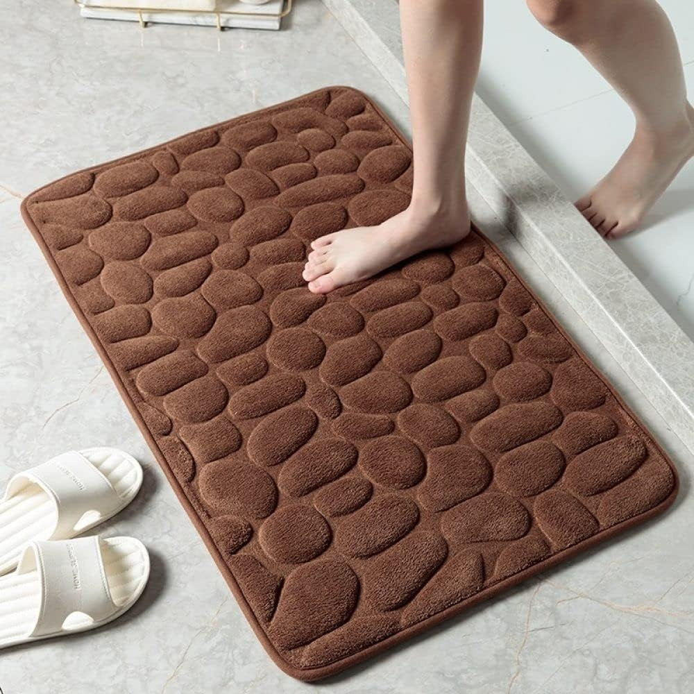 Soft Absorbent Bathroom Mat 4