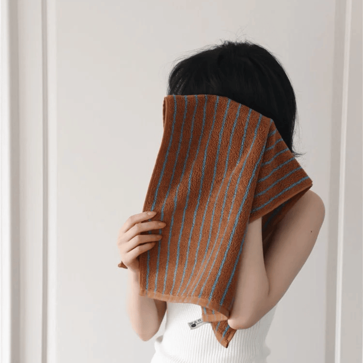 Timeless Cotton Striped Towel 2
