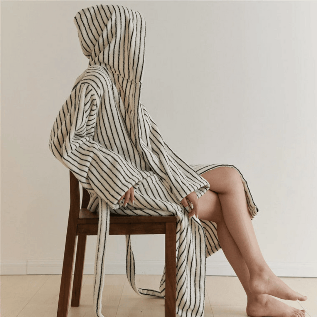 Timeless Jacquard Cotton Bathrobe 1