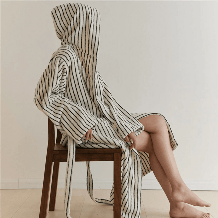Timeless Jacquard Cotton Bathrobe 1