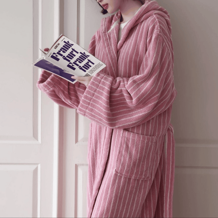 Timeless Jacquard Cotton Bathrobe 7