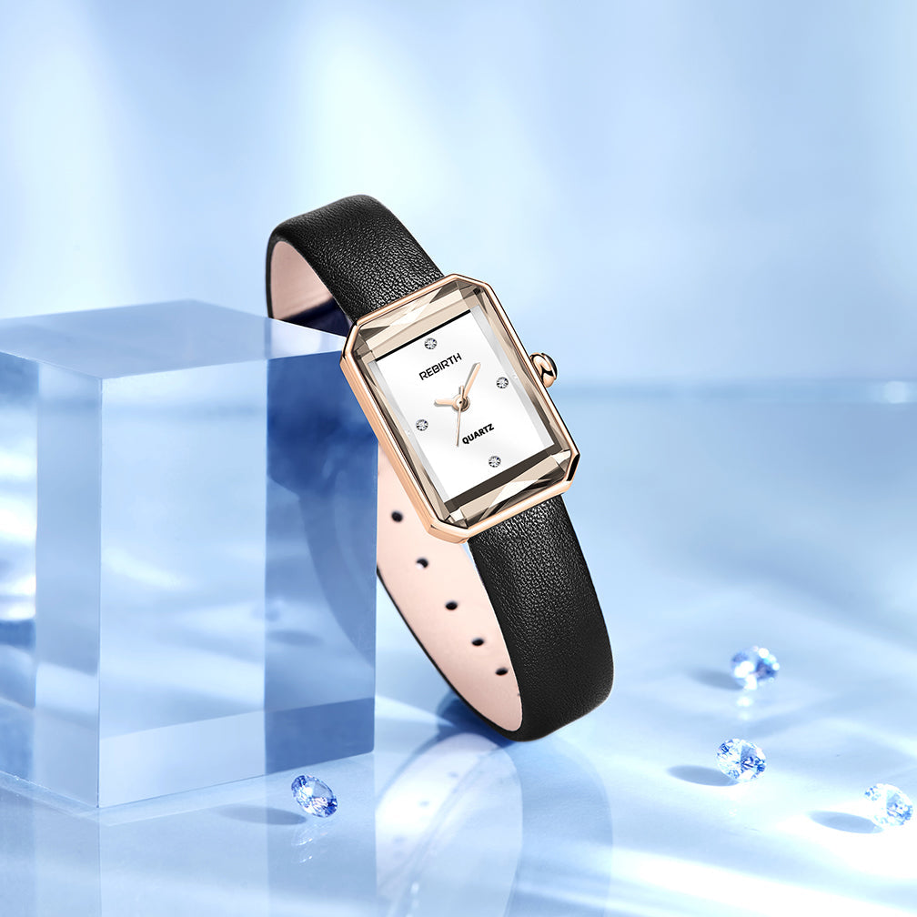 Timeless Metal Alloy Wristwatch 3