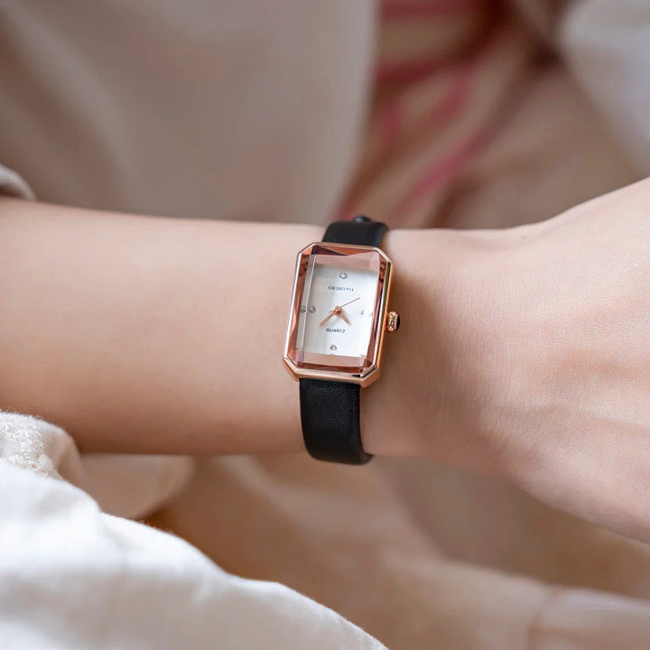 Timeless Metal Alloy Wristwatch 6